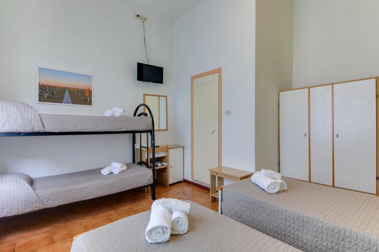 Hotel Villa Merope Rimini Luaran gambar