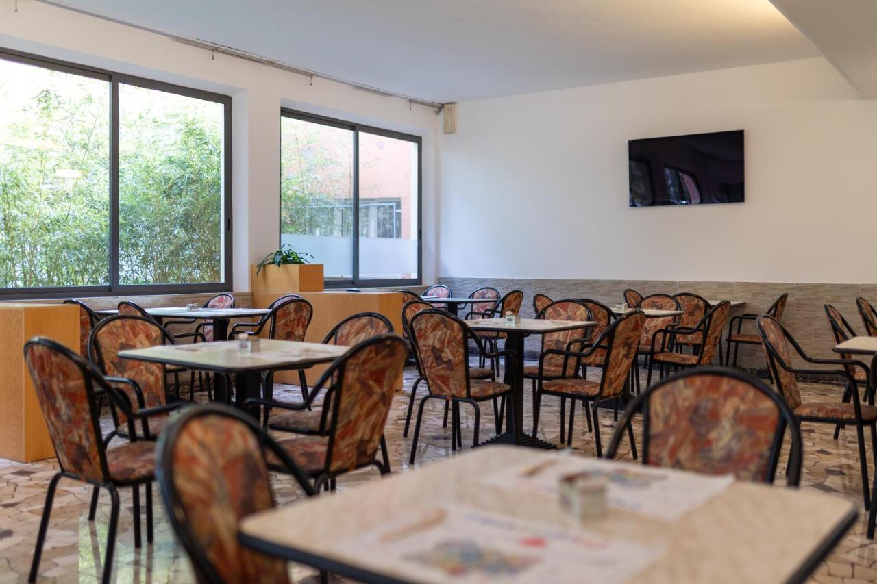 Hotel Villa Merope Rimini Luaran gambar