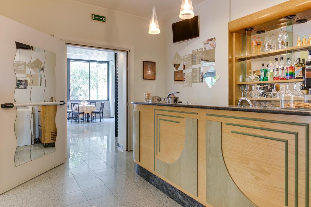 Hotel Villa Merope Rimini Luaran gambar