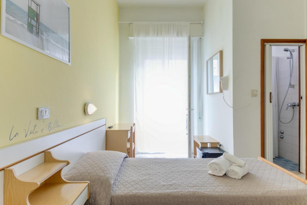 Hotel Villa Merope Rimini Luaran gambar