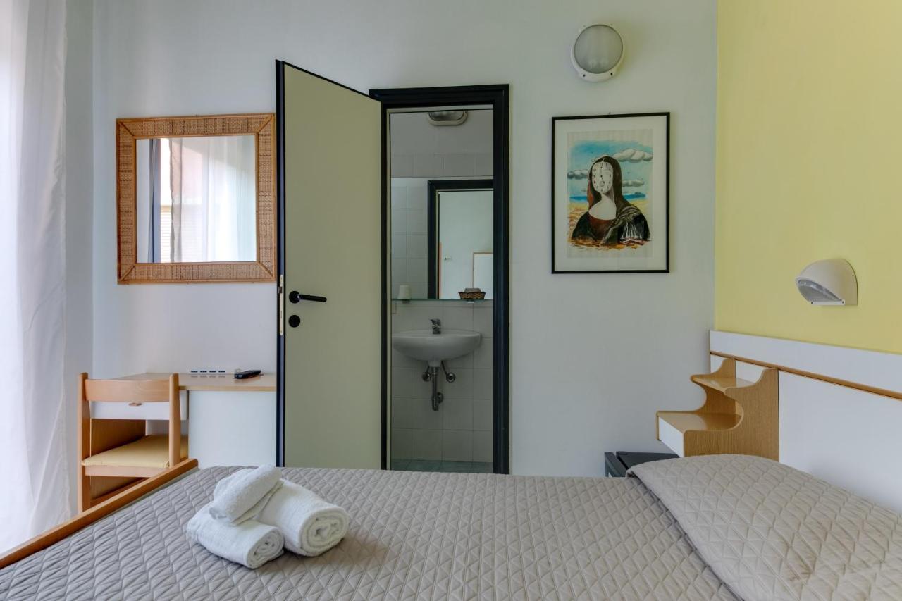 Hotel Villa Merope Rimini Luaran gambar