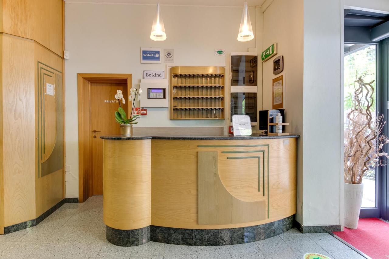 Hotel Villa Merope Rimini Luaran gambar