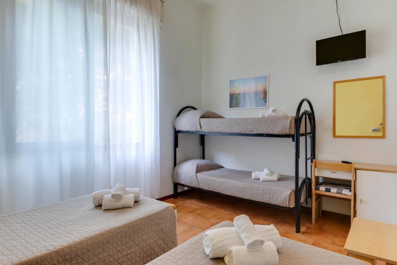 Hotel Villa Merope Rimini Luaran gambar